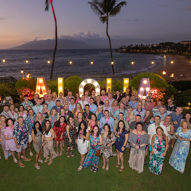 group in hawaii
